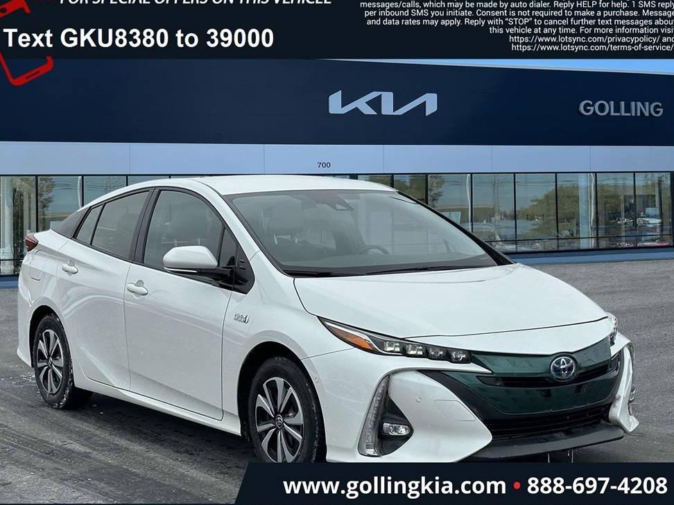 TOYOTA PRIUS PRIME 2017 JTDKARFP8H3028380 image